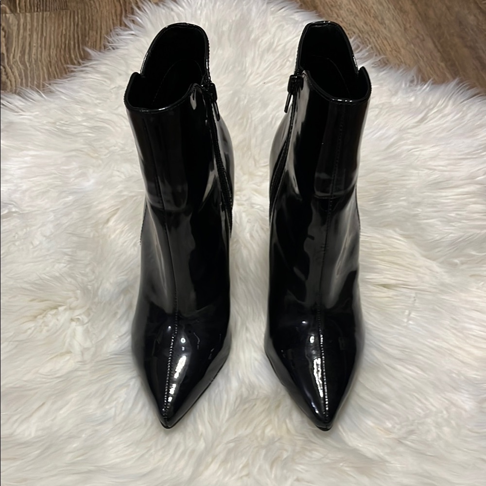 Nine West Black Patent Leather Ankle Boots Size 8.5 M
